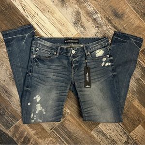 ⭐️NWT⭐️ Express Jeans with Bleach and Whisker Details Size 8